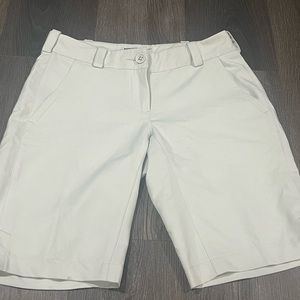 Nike women’s Sz 2 shorts